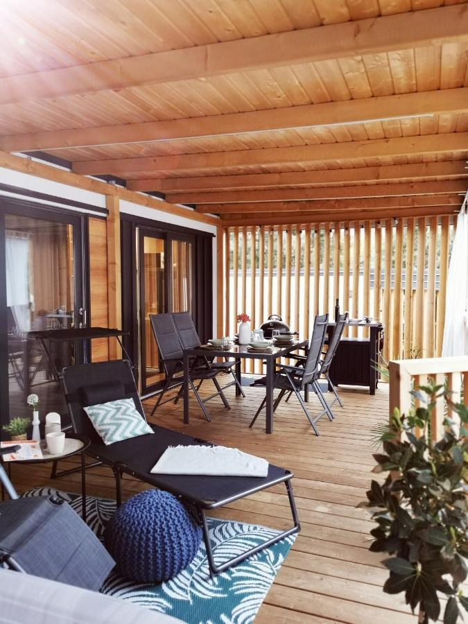 Mobile Home Aurora เซลเซ ภายนอก รูปภาพ